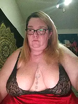 diosacurvy1984 online show from 02.11.26