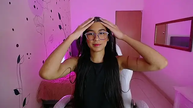 Dana Paula online show from 01.17.25