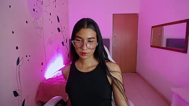 Dana Paula online show from 01.17.25