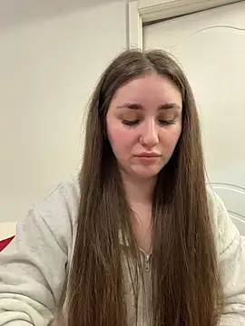 KiraBarlows online show from 03.13.26