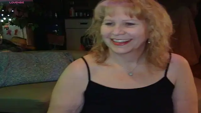 Badgirlpr2 online show from 03.15.25