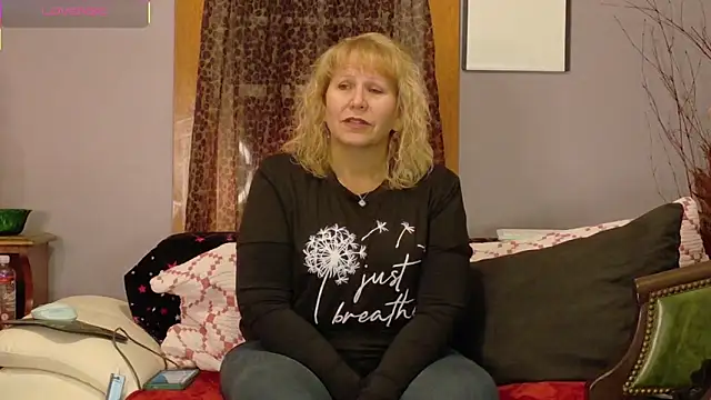 Badgirlpr2 online show from 02.01.26