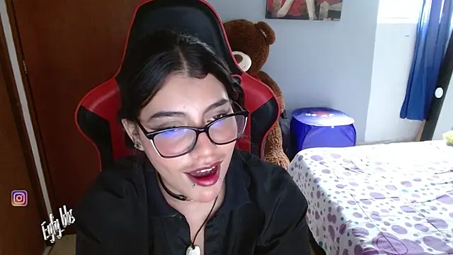 Eyfy bbs online show from 02.06.25