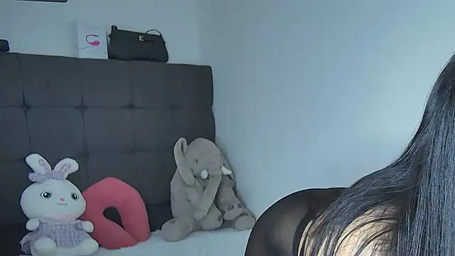 AmandaBrooks 18 online show from 02.16.25