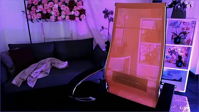 DiaAngell online show from 02.10.26