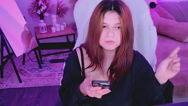 DiaAngell online show from 04.19.26