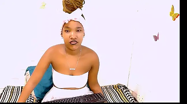 EroticSexyPrada online show from 03.07.25