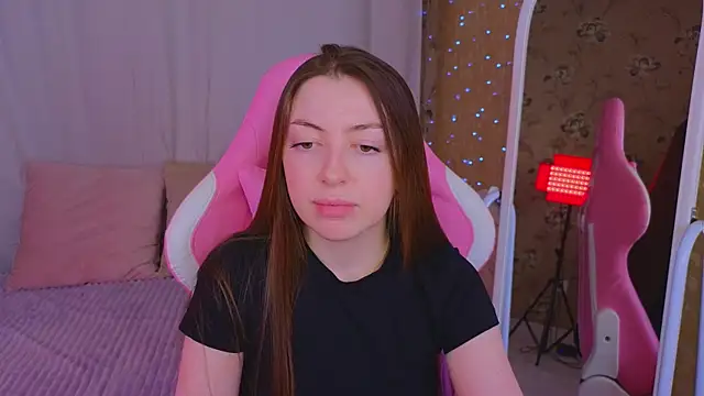 Ann moon   online show from 03.10.25