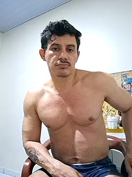 Snapshot of casaputo41 chatting on 01.24.25 casaputo41 online show from 01.24.25