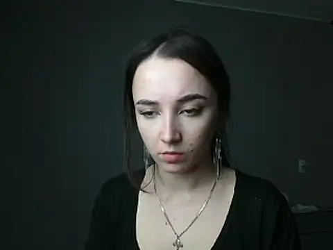 Eva Gloryy online show from 03.07.25
