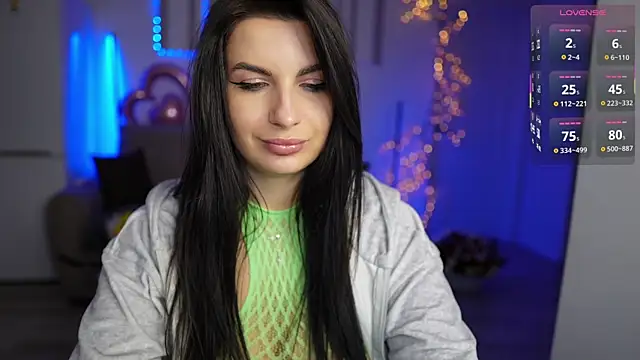 swarowskayaya online show from 12.17.25