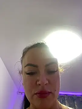 HotLivv69 online show from 09.16.25