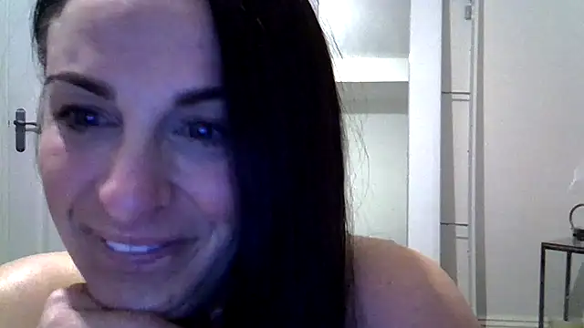 Bonnie Lovex online show from 02.14.25