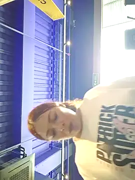 bellamadison24 online show from 03.05.25