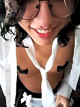 OpaloBlue online show from 01.26.25