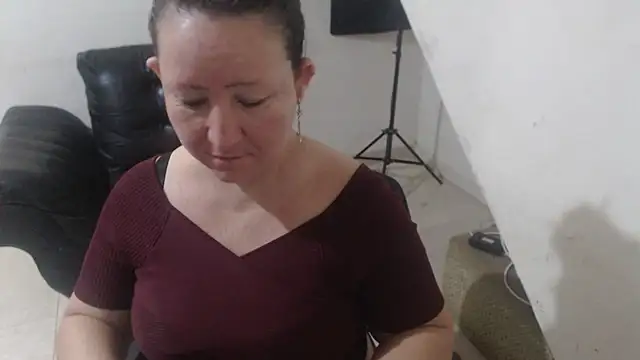 Yohis Kiut25 online show from 10.30.25