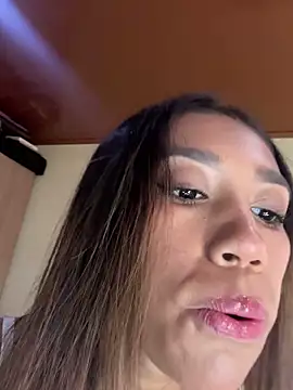 zoe storm online show from 04.05.26