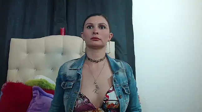 Snapshot of sachaclinford chatting on 02.07.25 sachaclinford online show from 02.07.25