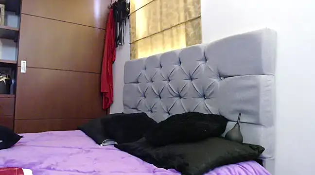 Snapshot of sachaclinford chatting on 02.27.25 sachaclinford online show from 02.27.25