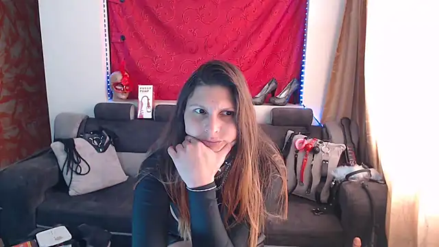 Snapshot of sachaclinford chatting on 09.25.25 sachaclinford online show from 09.25.25