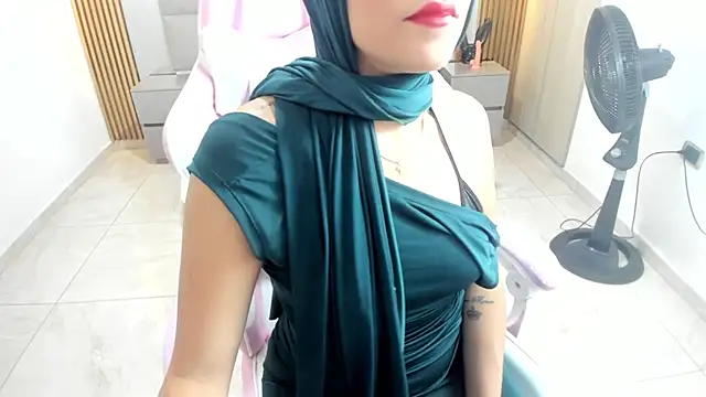 Zulema hamdi online show from 01.29.25