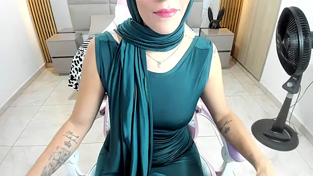Zulema hamdi online show from 02.08.25