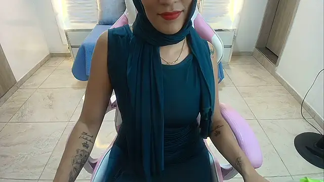 Zulema hamdi online show from 02.08.25