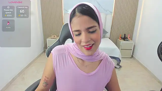 Zulema hamdi online show from 04.10.26