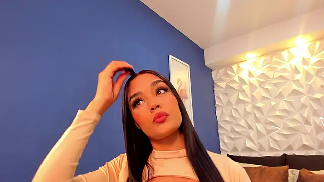 jhoanaduran  online show from 09.09.25