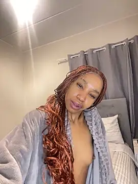 Snapshot of Go_Meg chatting on 10.09.25 Go Meg online show from 10.09.25