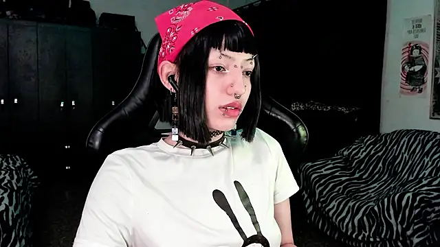 roxy toxic online show from 01.16.26