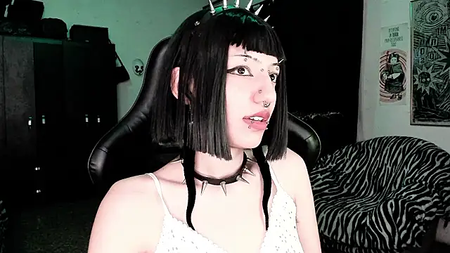 roxy toxic online show from 02.04.26