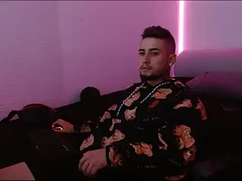 Lliam 2 online show from 01.20.25