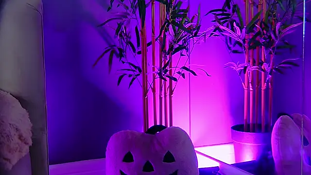 PatriciaSpice online show from 11.21.25