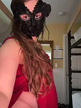 pregnant bella  online show from 01.17.25