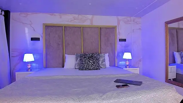 ValeriaOrtega online show from 10.14.25