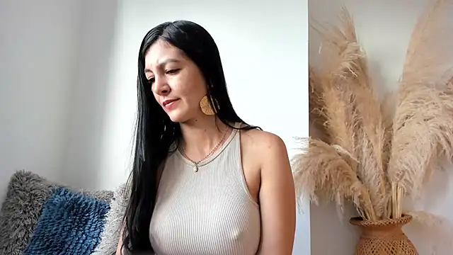 sofhia daniels online show from 10.09.25