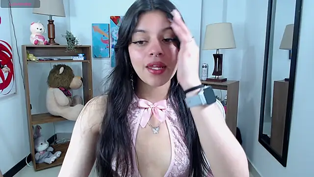 Snapshot of ashley_cute77 chatting on 02.20.25 ashley cute77 online show from 02.20.25
