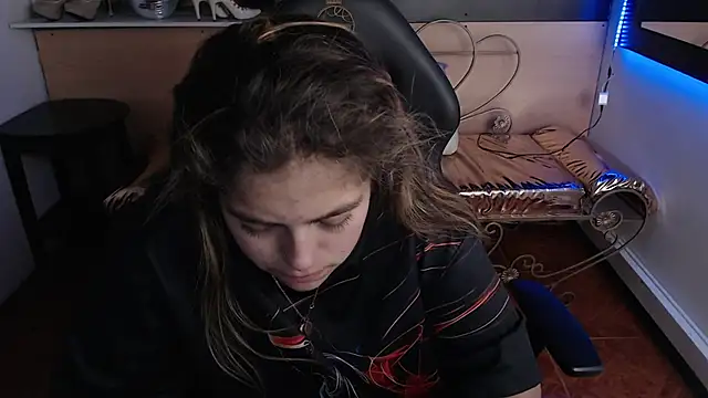 Snapshot of Kitten_Cam chatting on 10.17.25 Kitten Cam online show from 10.17.25