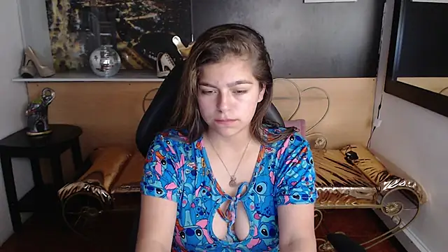 Snapshot of Kitten_Cam chatting on 10.19.25 Kitten Cam online show from 10.19.25