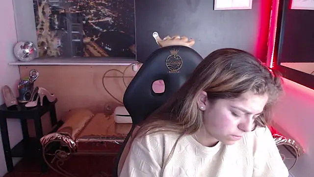 Snapshot of Kitten_Cam chatting on 10.22.25 Kitten Cam online show from 10.22.25