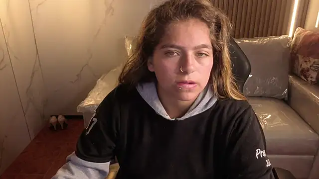 Kitten Cam online show from 01.17.26