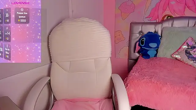 sofia  james online show from 02.20.25