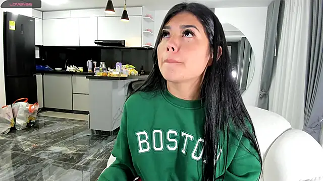 Snapshot of 1lubonnie chatting on 03.12.25 1lubonnie online show from 03.12.25