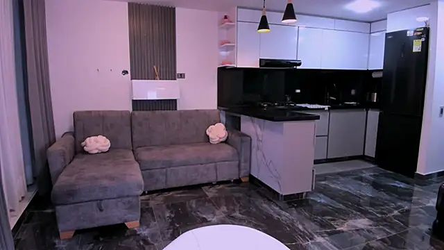 Snapshot of 1lubonnie chatting on 09.09.25 1lubonnie online show from 09.09.25