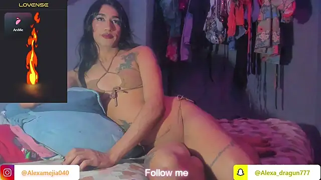 Alexadragunn4 online show from 02.08.25