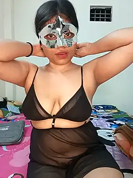 Snapshot of night_queen07 chatting on 03.19.25 night queen07 online show from 03.19.25