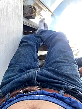 Snapshot of Avila67 chatting on 12.03.25 Avila67 online show from 12.03.25