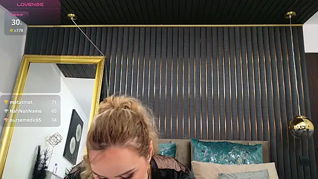 MaddieBell online show from 02.03.25