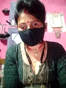 Snapshot of Bhavya_Bhan chatting on 02.03.25 Bhavya Bhan online show from 02.03.25